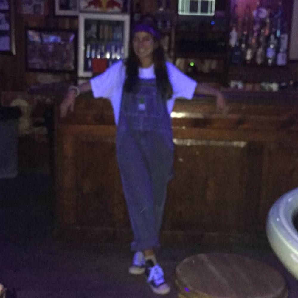 Meet your Posher, Kacey